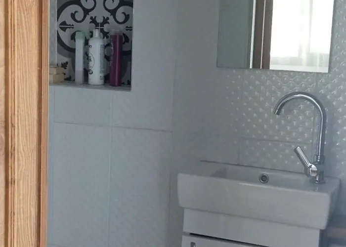 Hakimemilas Tatil Evi